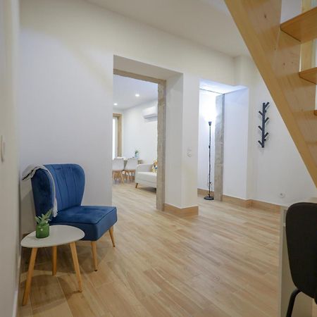 Martires Sweet Apts By Portocityhosts Exterior photo