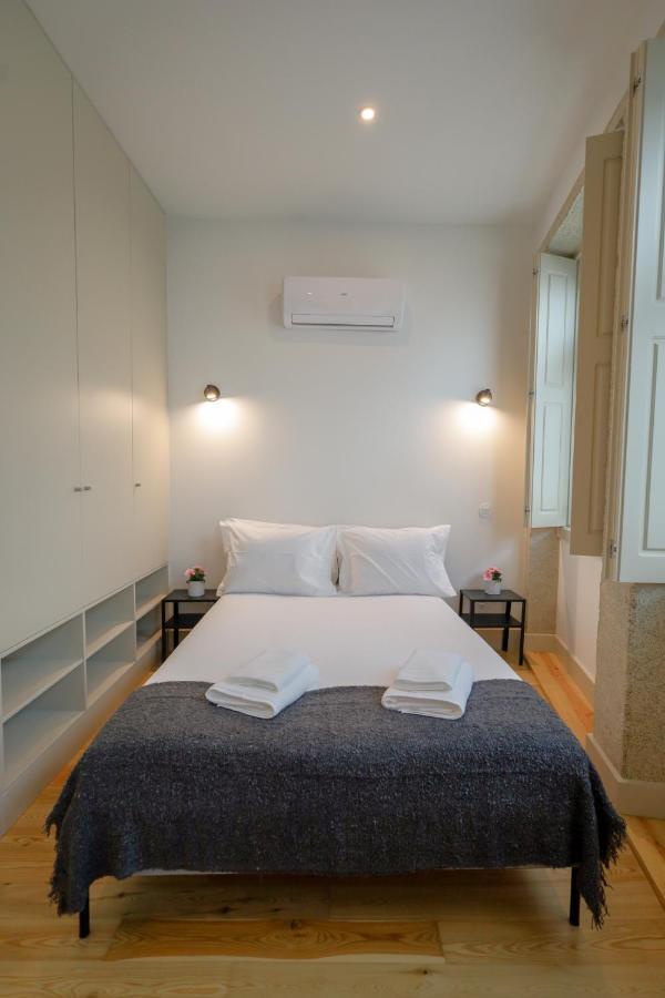 Martires Sweet Apts By Portocityhosts Exterior photo